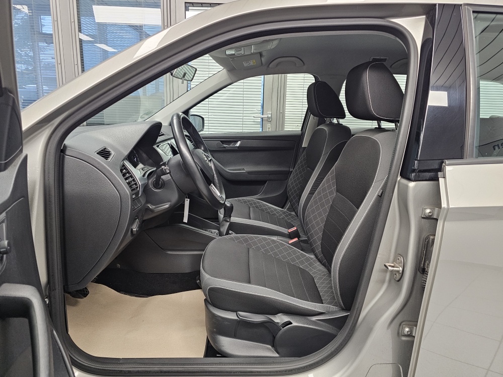 Skoda Fabia Combi  bei Hoffmann Automobile in Wolfsburg kaufen und sofort mitnehmen - Bild 20