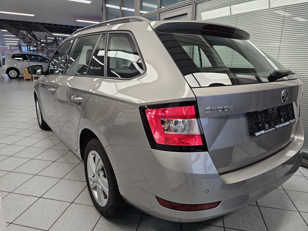 Skoda Fabia Combi  bei Hoffmann Automobile in Wolfsburg kaufen und sofort mitnehmen - Bild 5