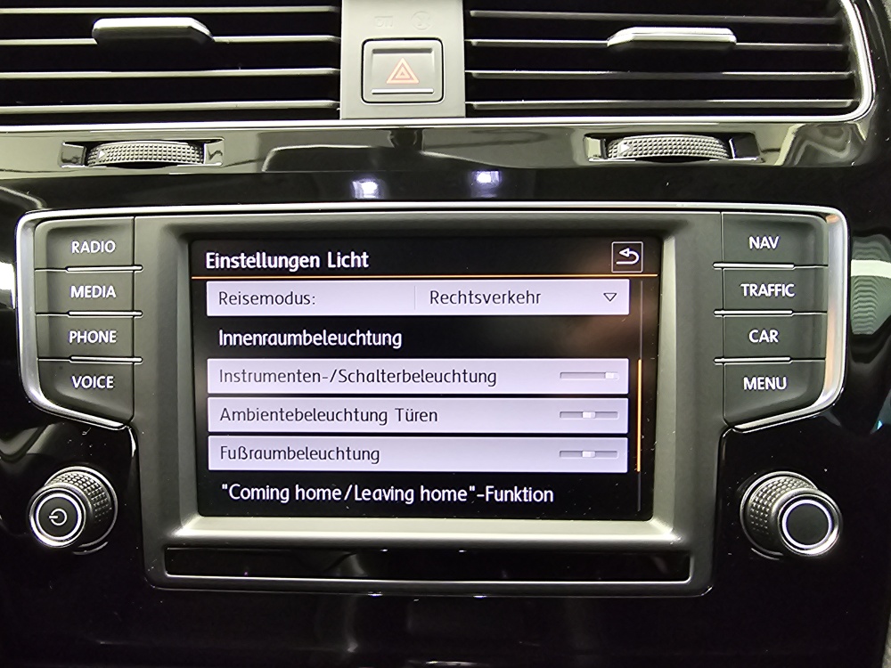 VW Golf Variant  bei Hoffmann Automobile in Wolfsburg kaufen und sofort mitnehmen - Bild 13