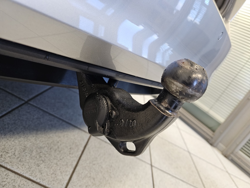 VW Golf Variant  bei Hoffmann Automobile in Wolfsburg kaufen und sofort mitnehmen - Bild 4