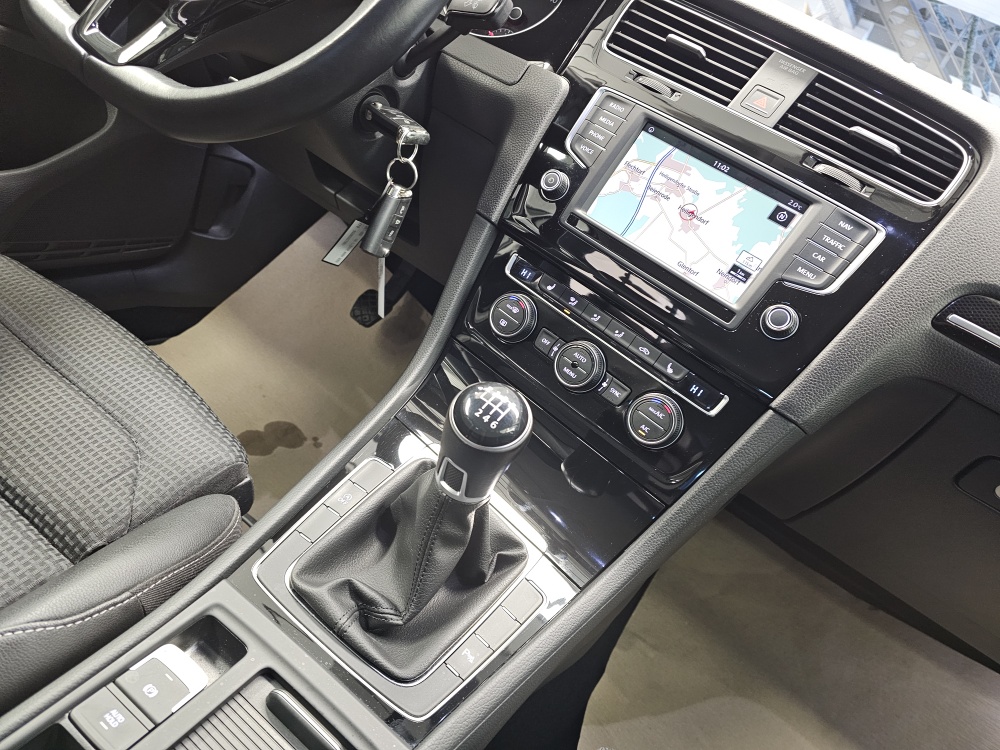 VW Golf Variant  bei Hoffmann Automobile in Wolfsburg kaufen und sofort mitnehmen - Bild 8