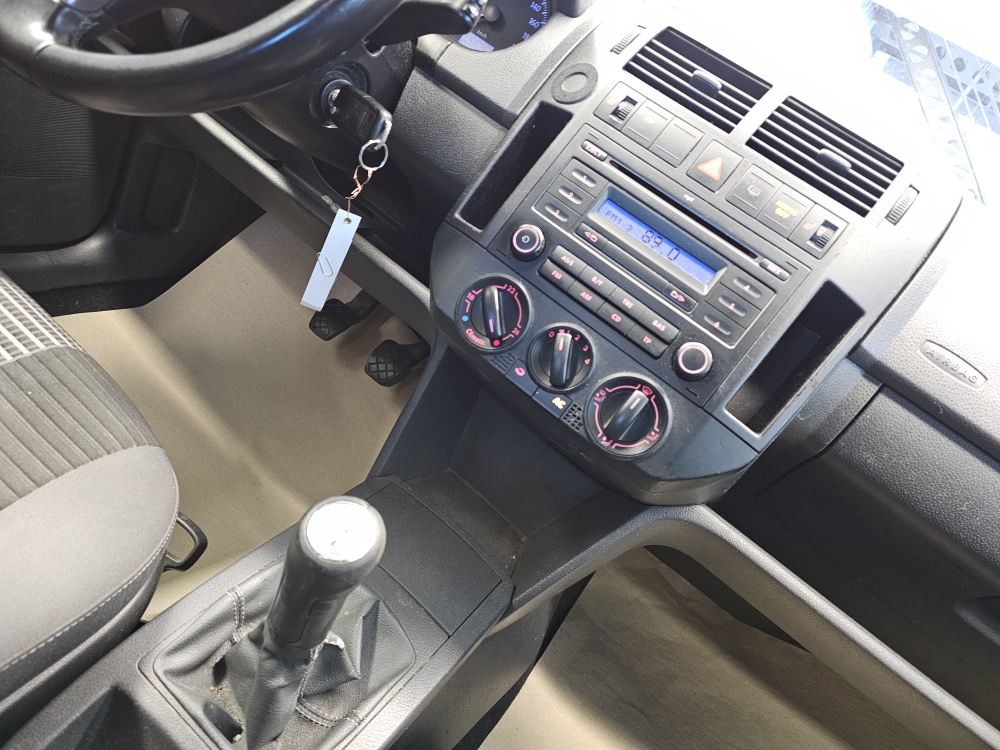 VW Polo  bei Hoffmann Automobile in Wolfsburg kaufen und sofort mitnehmen - Bild 6