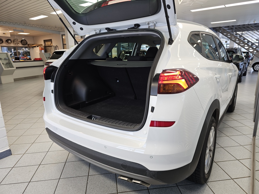 Hyundai Tucson  bei Hoffmann Automobile in Wolfsburg kaufen und sofort mitnehmen - Bild 2