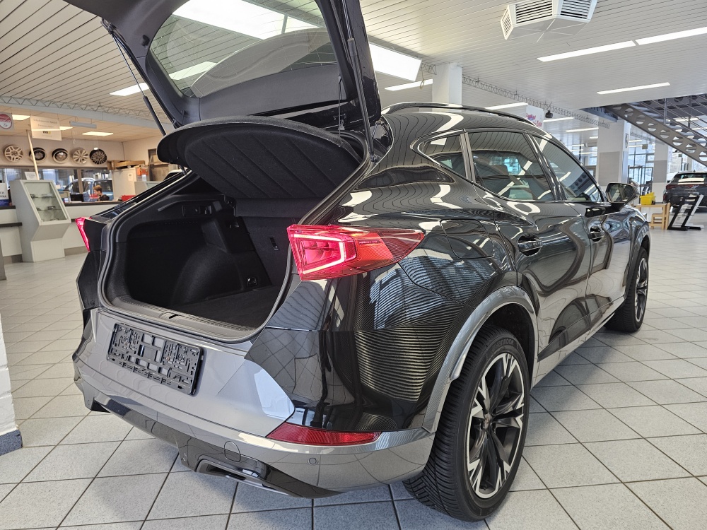 Cupra Formentor  bei Hoffmann Automobile in Wolfsburg kaufen und sofort mitnehmen - Bild 2