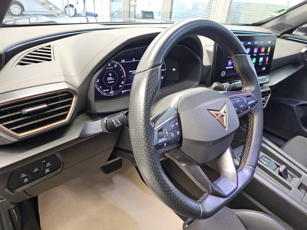 Cupra Formentor  bei Hoffmann Automobile in Wolfsburg kaufen und sofort mitnehmen - Bild 22