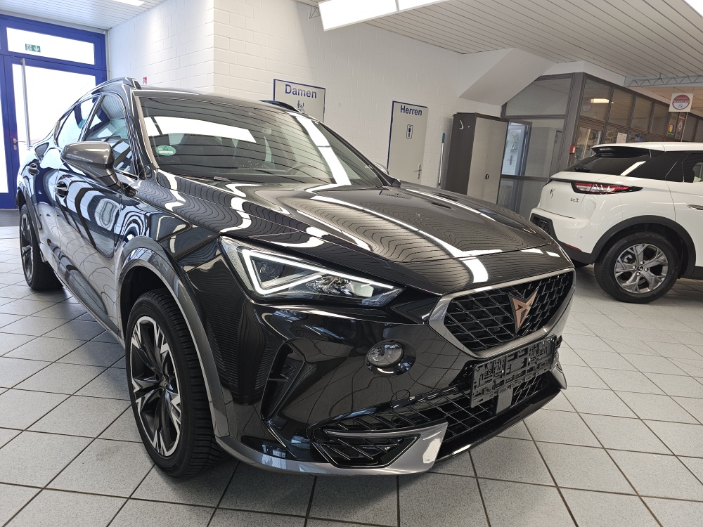 Cupra Formentor  bei Hoffmann Automobile in Wolfsburg kaufen und sofort mitnehmen - Bild 28