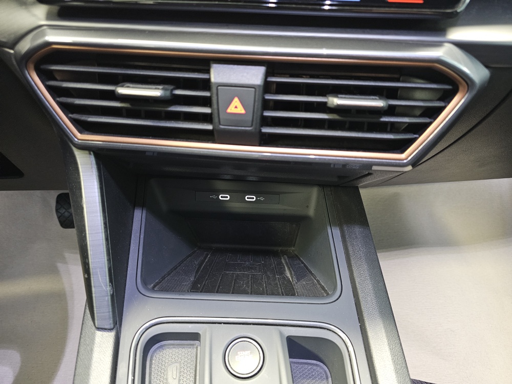 Cupra Formentor  bei Hoffmann Automobile in Wolfsburg kaufen und sofort mitnehmen - Bild 8