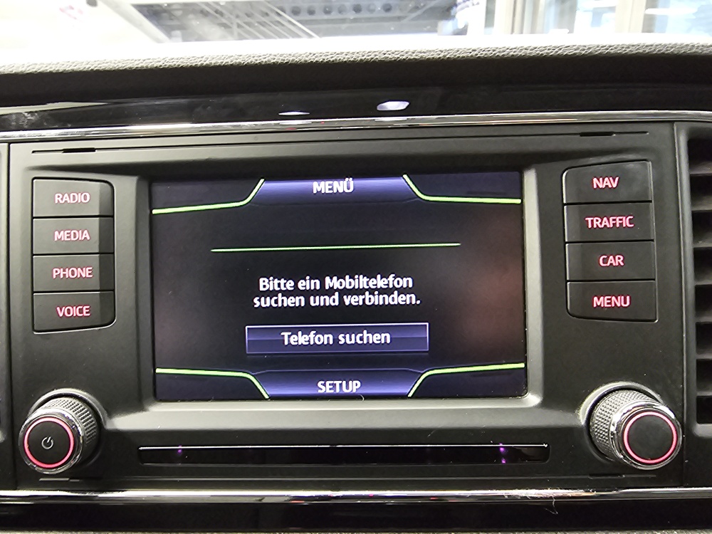 Seat Leon Sportstourer  ST  bei Hoffmann Automobile in Wolfsburg kaufen und sofort mitnehmen - Bild 13