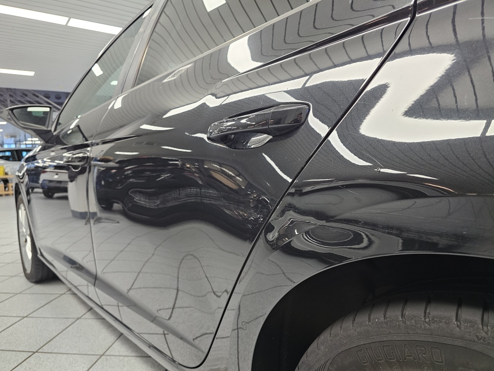 Seat Leon Sportstourer  ST  bei Hoffmann Automobile in Wolfsburg kaufen und sofort mitnehmen - Bild 27