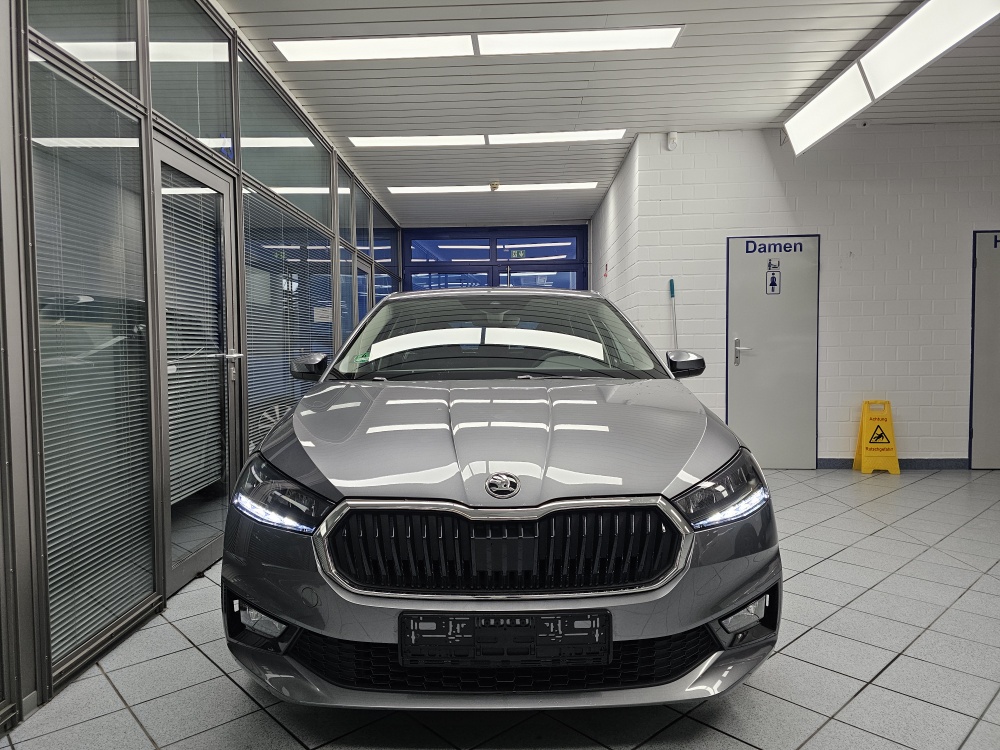 Skoda Fabia  bei Hoffmann Automobile in Wolfsburg kaufen und sofort mitnehmen - Bild 24