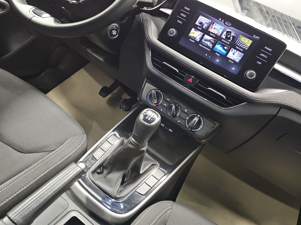 Skoda Fabia  bei Hoffmann Automobile in Wolfsburg kaufen und sofort mitnehmen - Bild 7