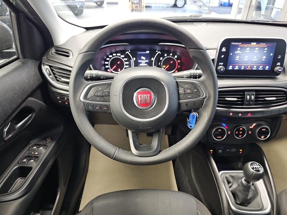 Fiat Tipo bei Hoffmann Automobile in Wolfsburg kaufen und sofort mitnehmen - Bild 17