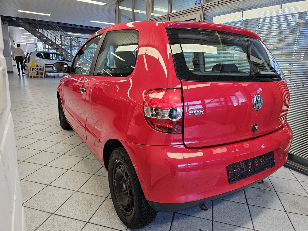 VW Fox bei Hoffmann Automobile in Wolfsburg kaufen und sofort mitnehmen - Bild 3