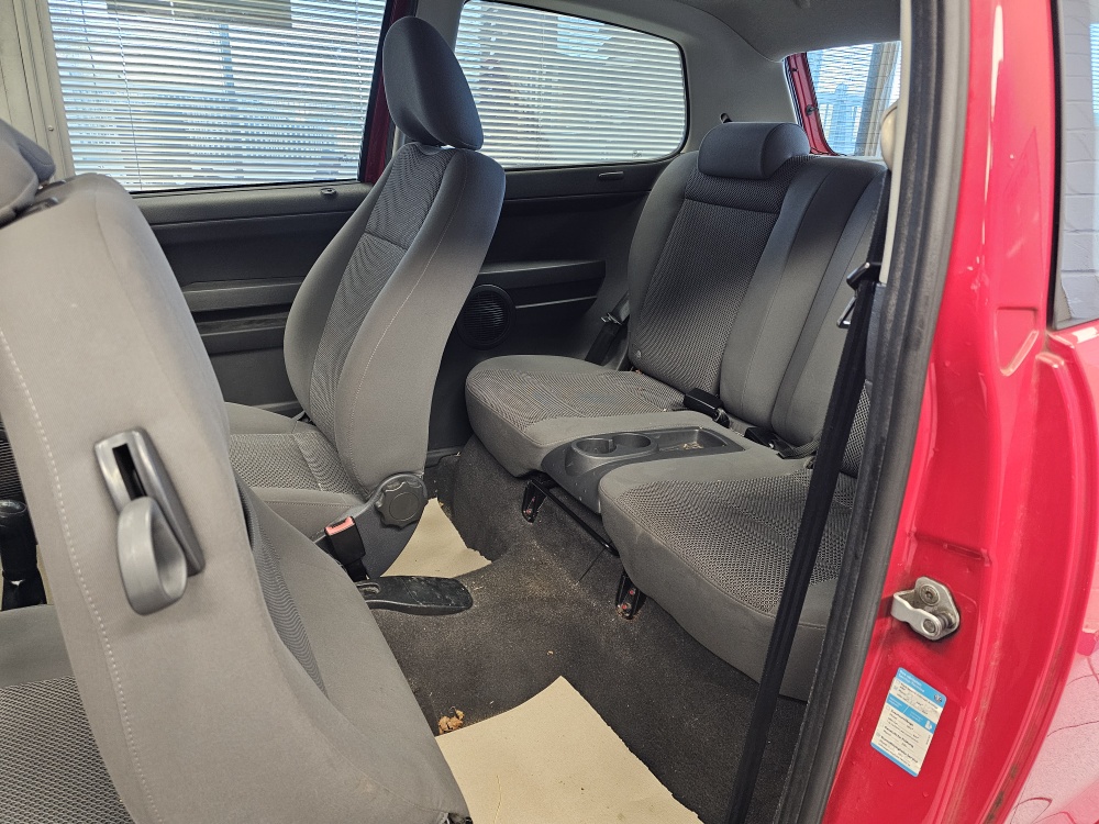 VW Fox bei Hoffmann Automobile in Wolfsburg kaufen und sofort mitnehmen - Bild 4