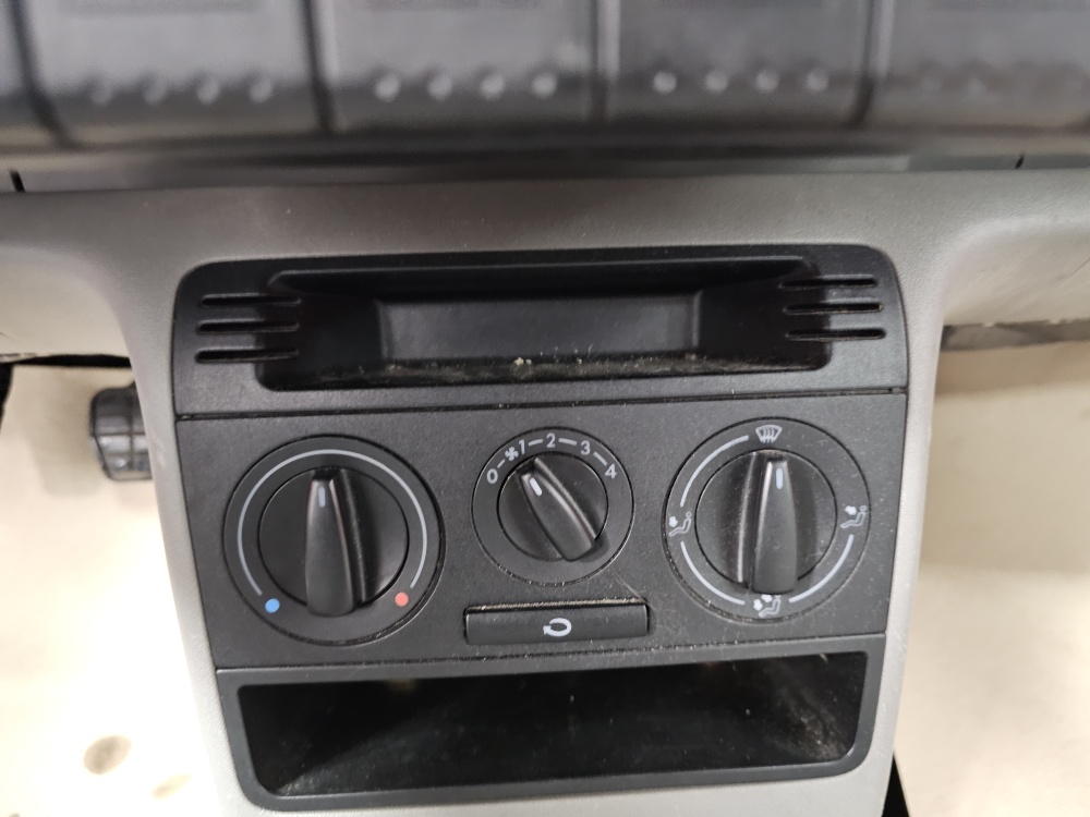 VW Lupo  bei Hoffmann Automobile in Wolfsburg kaufen und sofort mitnehmen - Bild 9