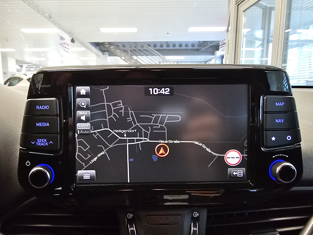 Hyundai i30 Kombi  bei Hoffmann Automobile in Wolfsburg kaufen und sofort mitnehmen - Bild 11