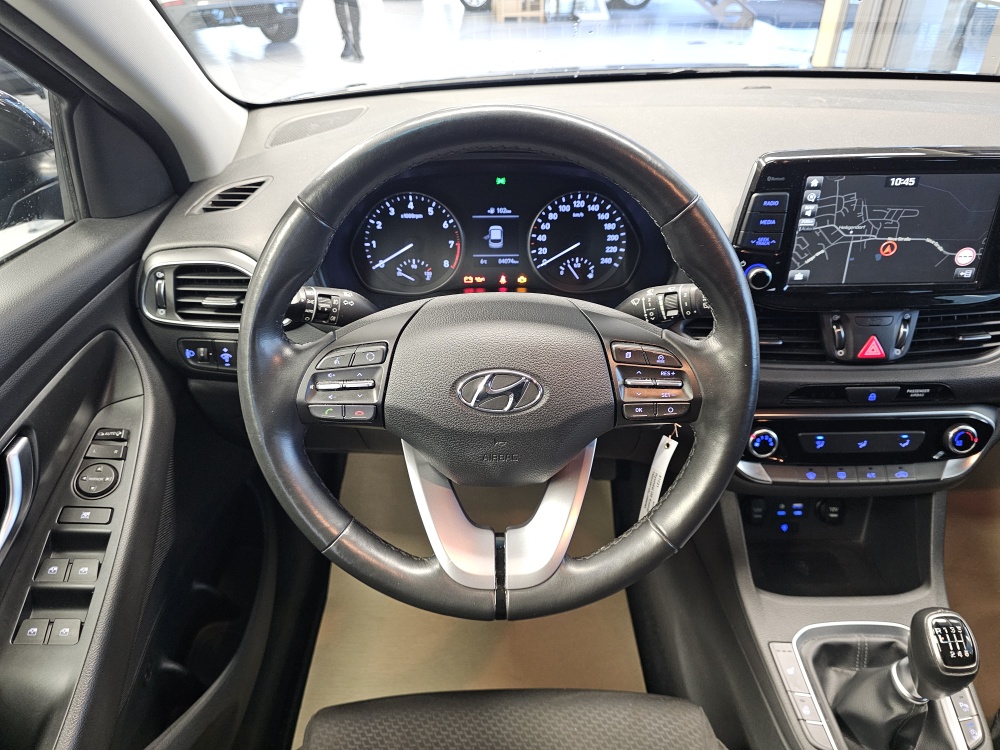 Hyundai i30 Kombi  bei Hoffmann Automobile in Wolfsburg kaufen und sofort mitnehmen - Bild 18