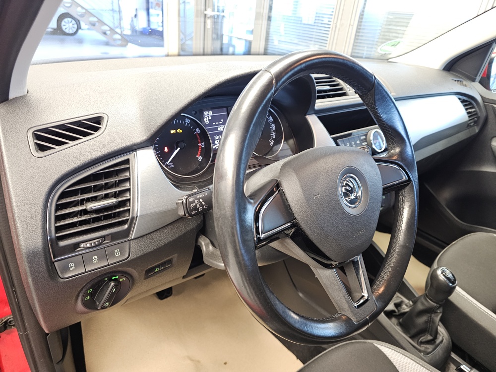 Skoda Fabia  bei Hoffmann Automobile in Wolfsburg kaufen und sofort mitnehmen - Bild 13