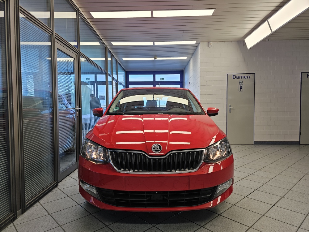 Skoda Fabia  bei Hoffmann Automobile in Wolfsburg kaufen und sofort mitnehmen - Bild 18