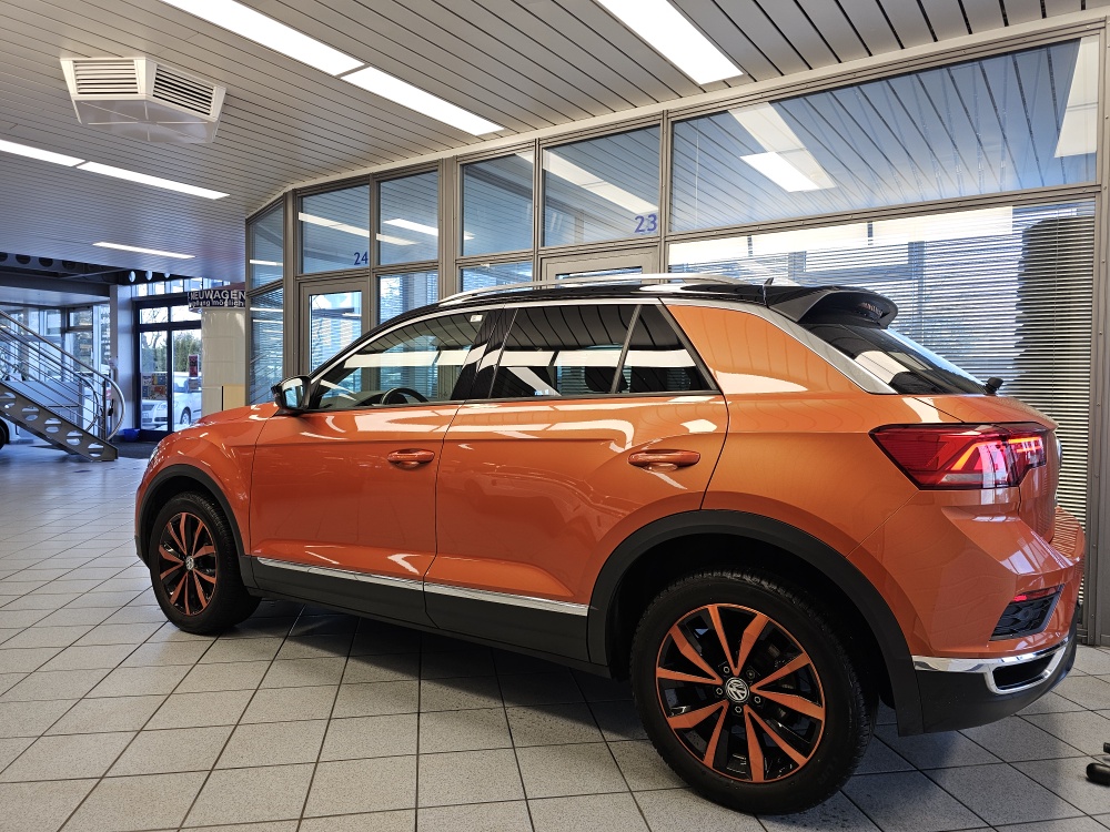 VW T-Roc  bei Hoffmann Automobile in Wolfsburg kaufen und sofort mitnehmen - Bild 29