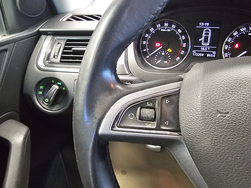 Skoda Rapid Spaceback  bei Hoffmann Automobile in Wolfsburg kaufen und sofort mitnehmen - Bild 11