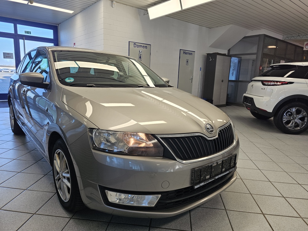 Skoda Rapid Spaceback  bei Hoffmann Automobile in Wolfsburg kaufen und sofort mitnehmen - Bild 20