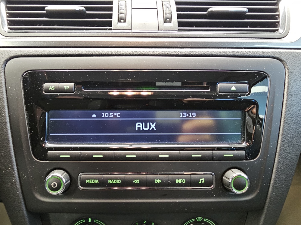 Skoda Rapid Spaceback  bei Hoffmann Automobile in Wolfsburg kaufen und sofort mitnehmen - Bild 9