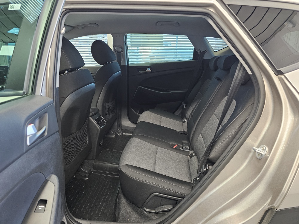 Hyundai Tucson  bei Hoffmann Automobile in Wolfsburg kaufen und sofort mitnehmen - Bild 4