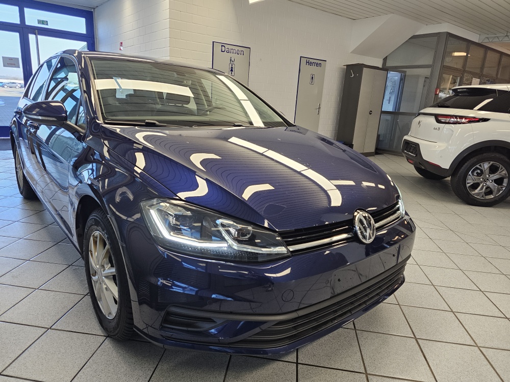 VW Golf  bei Hoffmann Automobile in Wolfsburg kaufen und sofort mitnehmen - Bild 23
