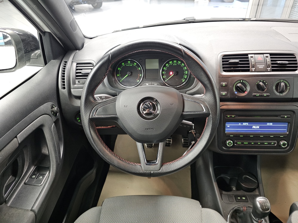 Skoda Fabia  bei Hoffmann Automobile in Wolfsburg kaufen und sofort mitnehmen - Bild 9