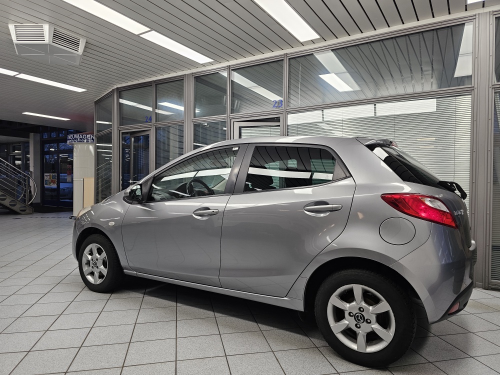 Mazda 2  bei Hoffmann Automobile in Wolfsburg kaufen und sofort mitnehmen - Bild 18