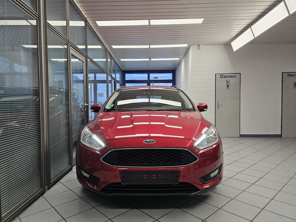 Ford Focus Turnier  bei Hoffmann Automobile in Wolfsburg kaufen und sofort mitnehmen - Bild 21