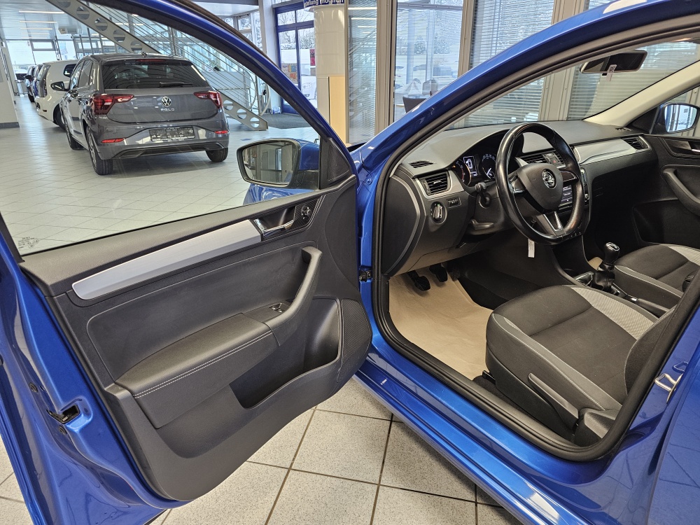 Skoda Rapid Spaceback  bei Hoffmann Automobile in Wolfsburg kaufen und sofort mitnehmen - Bild 15