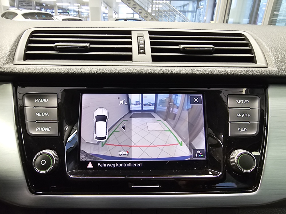 Skoda Fabia  bei Hoffmann Automobile in Wolfsburg kaufen und sofort mitnehmen - Bild 11