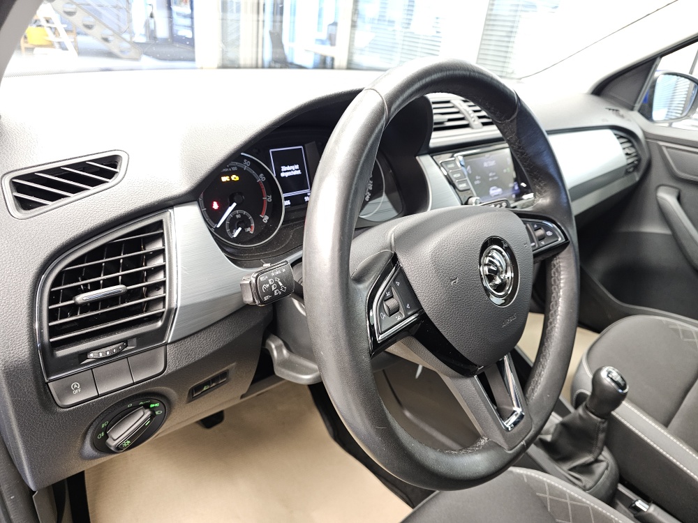 Skoda Fabia  bei Hoffmann Automobile in Wolfsburg kaufen und sofort mitnehmen - Bild 16