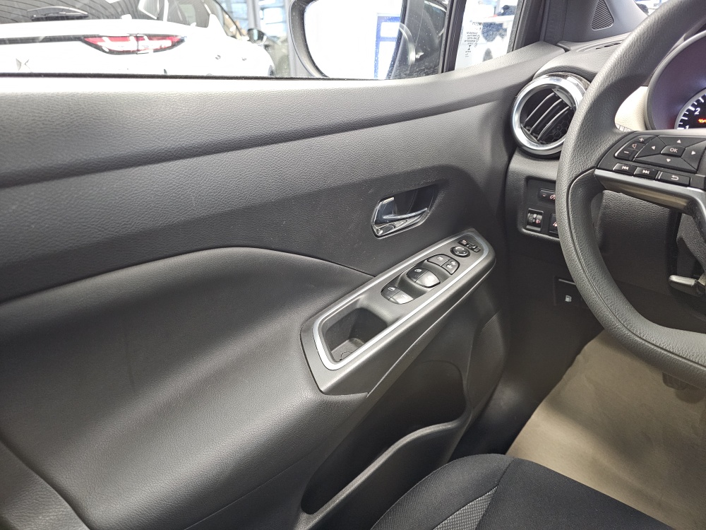 Nissan Micra  bei Hoffmann Automobile in Wolfsburg kaufen und sofort mitnehmen - Bild 15