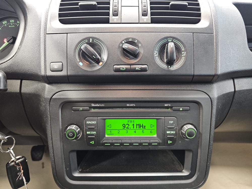 Skoda Roomster bei Hoffmann Automobile in Wolfsburg kaufen und sofort mitnehmen - Bild 8