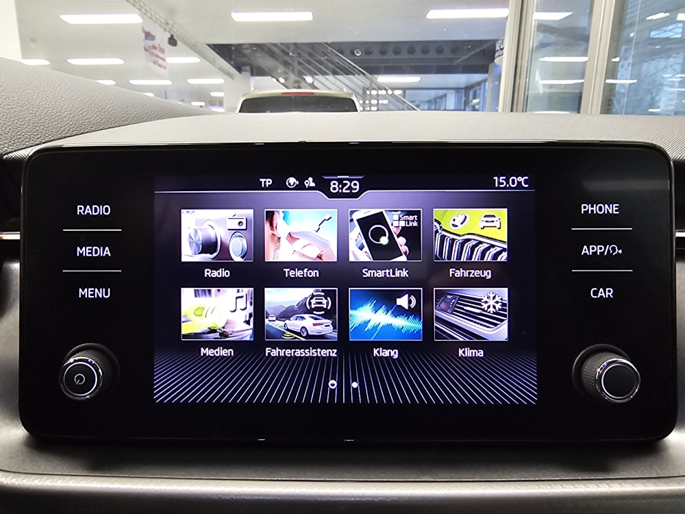 Skoda Scala  bei Hoffmann Automobile in Wolfsburg kaufen und sofort mitnehmen - Bild 10