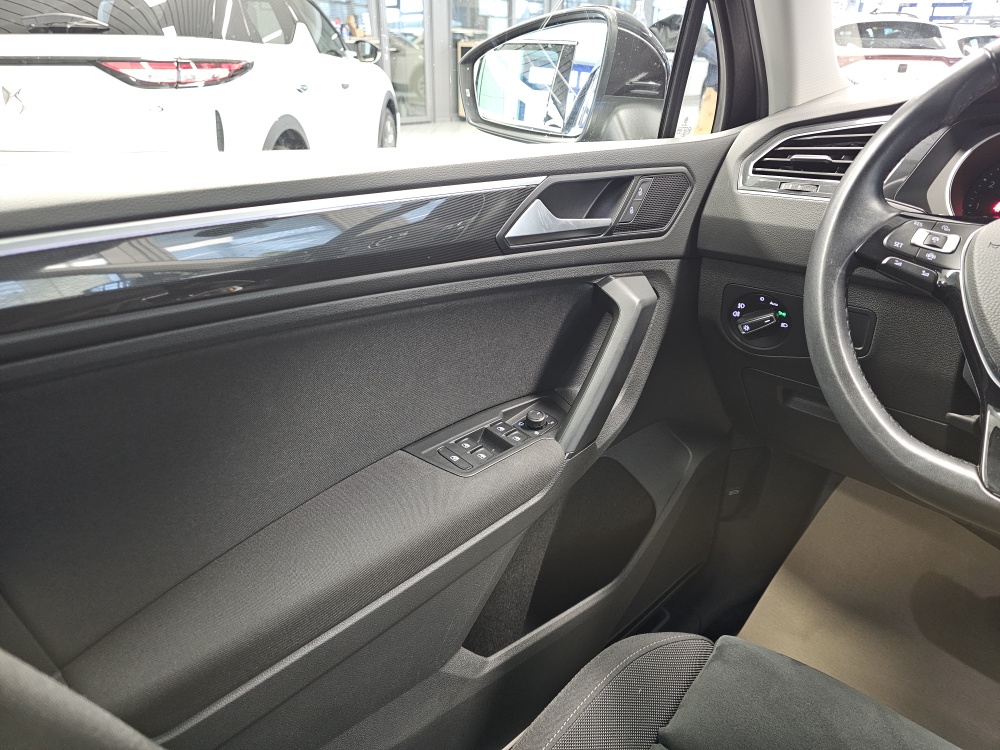 VW Tiguan  bei Hoffmann Automobile in Wolfsburg kaufen und sofort mitnehmen - Bild 22