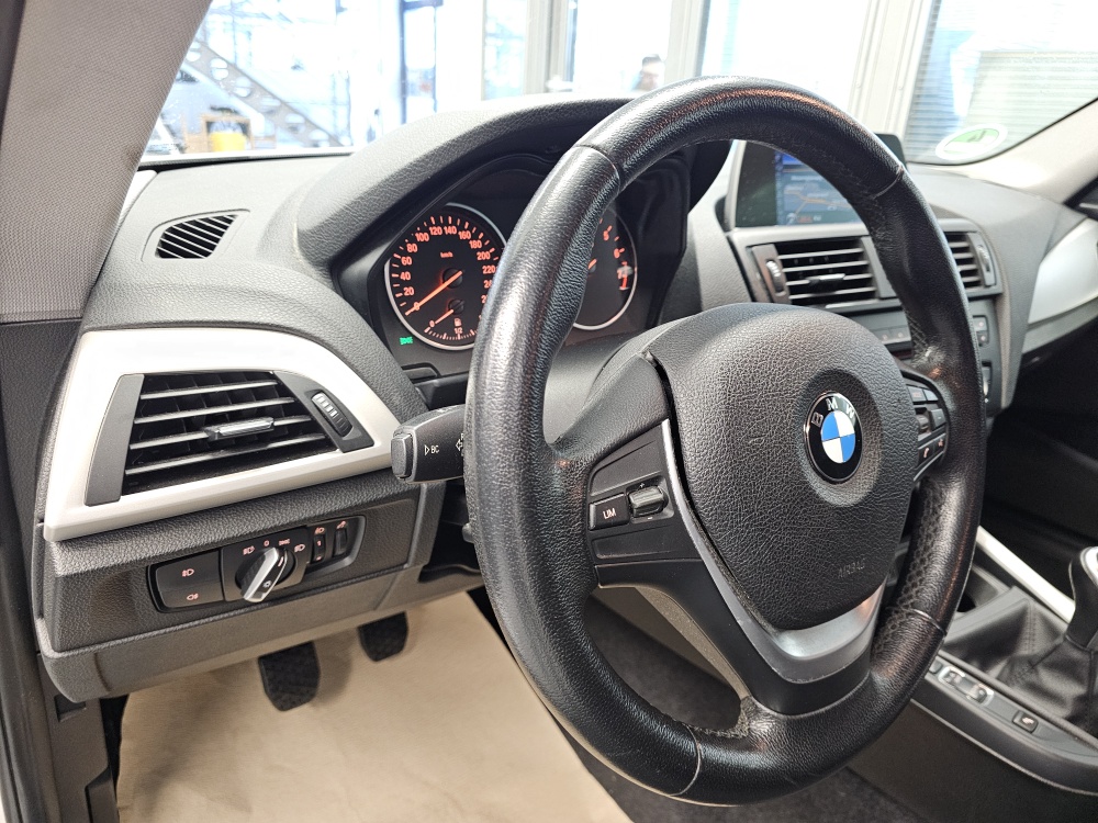 BMW 116  bei Hoffmann Automobile in Wolfsburg kaufen und sofort mitnehmen - Bild 18