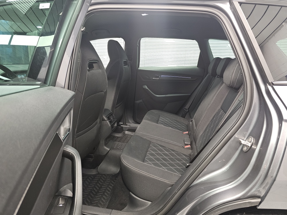 Skoda Karoq  bei Hoffmann Automobile in Wolfsburg kaufen und sofort mitnehmen - Bild 6
