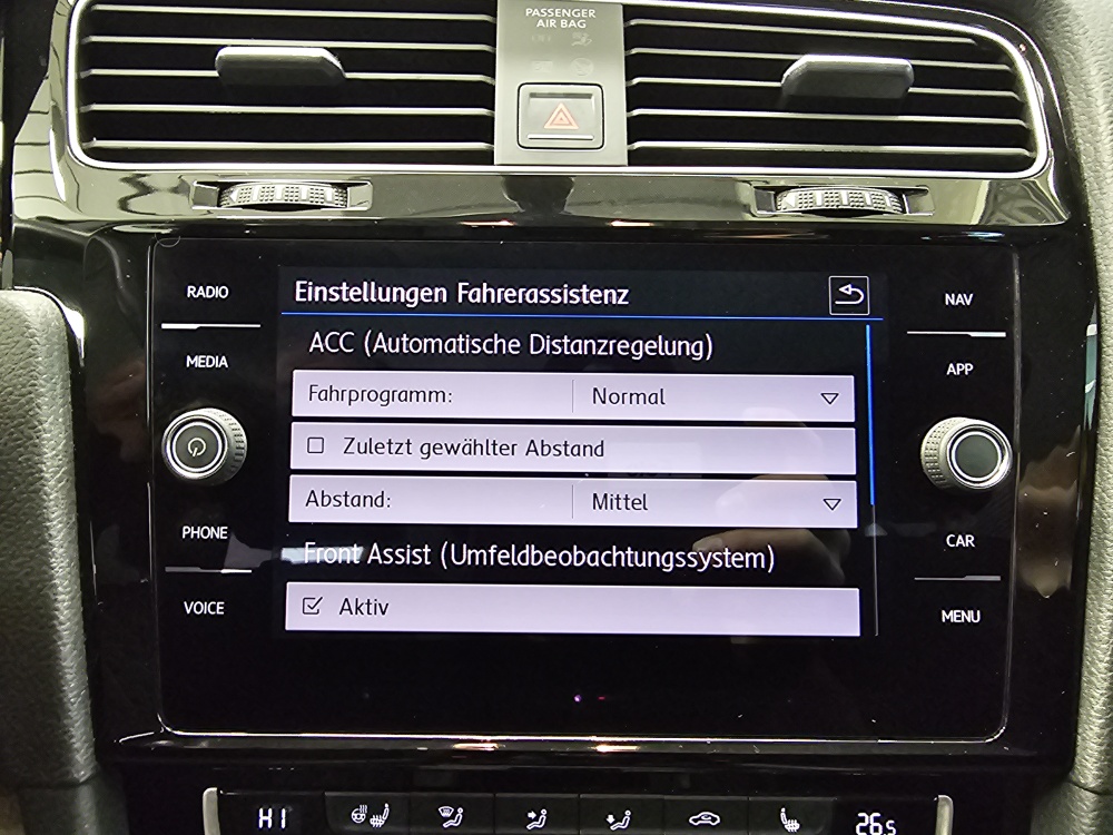 VW Golf  bei Hoffmann Automobile in Wolfsburg kaufen und sofort mitnehmen - Bild 13