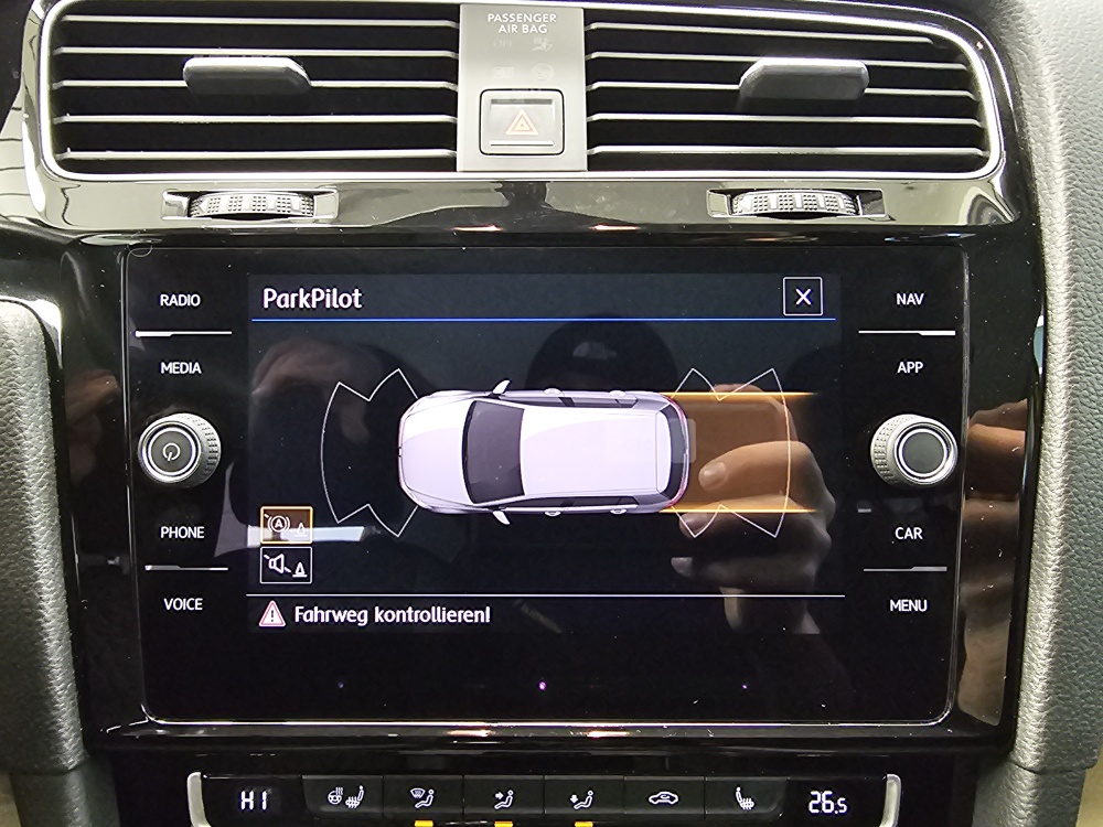 VW Golf  bei Hoffmann Automobile in Wolfsburg kaufen und sofort mitnehmen - Bild 16