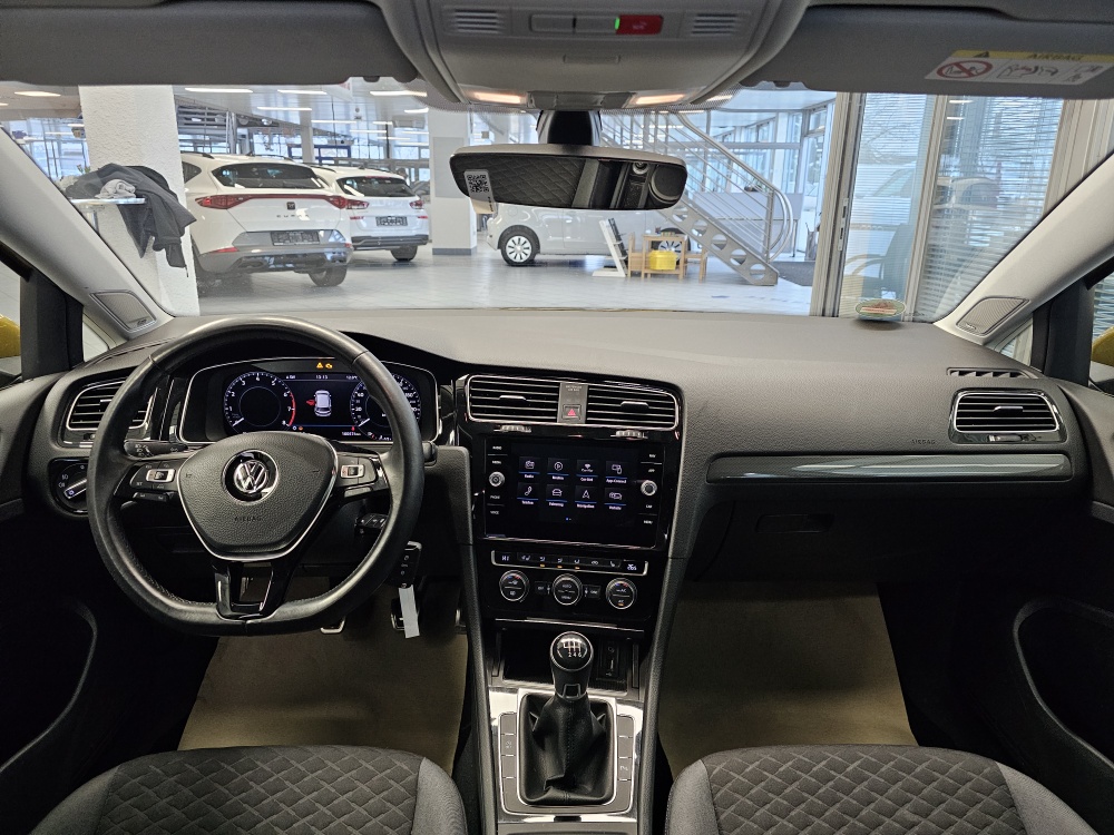 VW Golf  bei Hoffmann Automobile in Wolfsburg kaufen und sofort mitnehmen - Bild 5