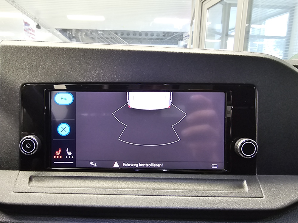 VW Caddy  bei Hoffmann Automobile in Wolfsburg kaufen und sofort mitnehmen - Bild 17