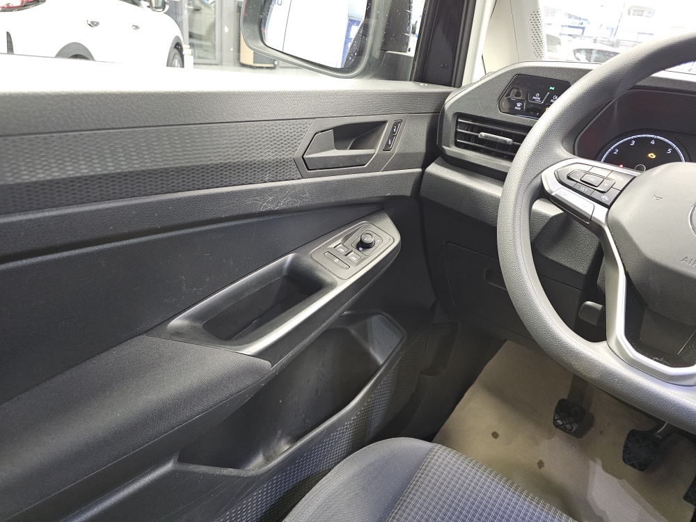 VW Caddy  bei Hoffmann Automobile in Wolfsburg kaufen und sofort mitnehmen - Bild 20