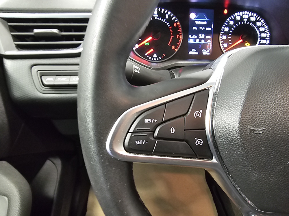 Renault Clio  bei Hoffmann Automobile in Wolfsburg kaufen und sofort mitnehmen - Bild 14