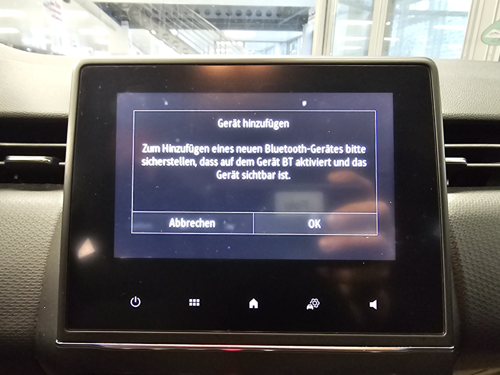 Renault Clio  bei Hoffmann Automobile in Wolfsburg kaufen und sofort mitnehmen - Bild 9