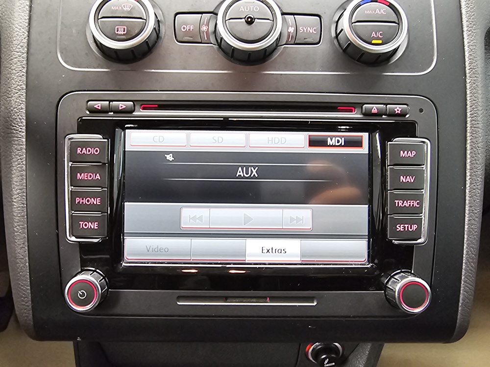 VW Touran  bei Hoffmann Automobile in Wolfsburg kaufen und sofort mitnehmen - Bild 10