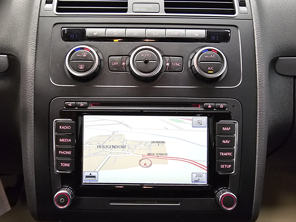 VW Touran  bei Hoffmann Automobile in Wolfsburg kaufen und sofort mitnehmen - Bild 9